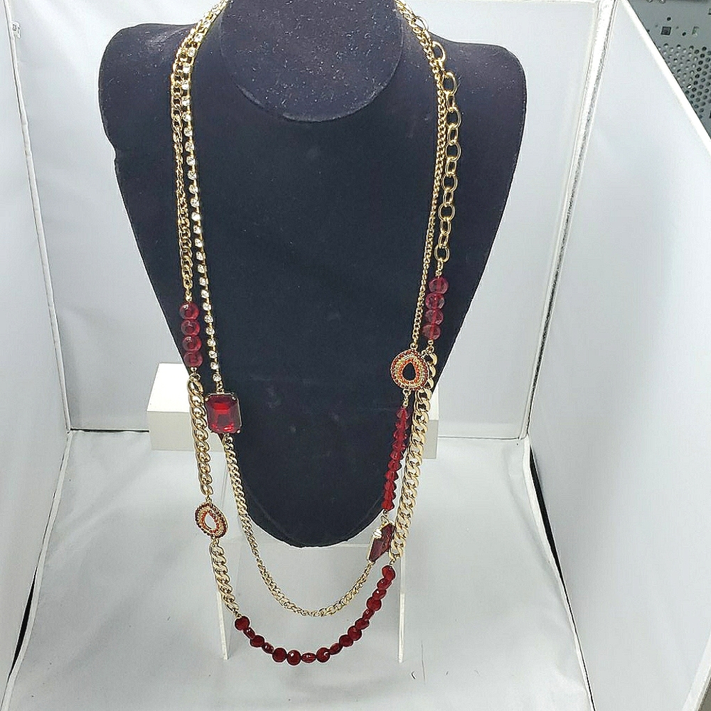 Bijou 36 inch Red stone with gold link necklace